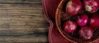 10 Benefits of Onion Oil for Skin and Hair